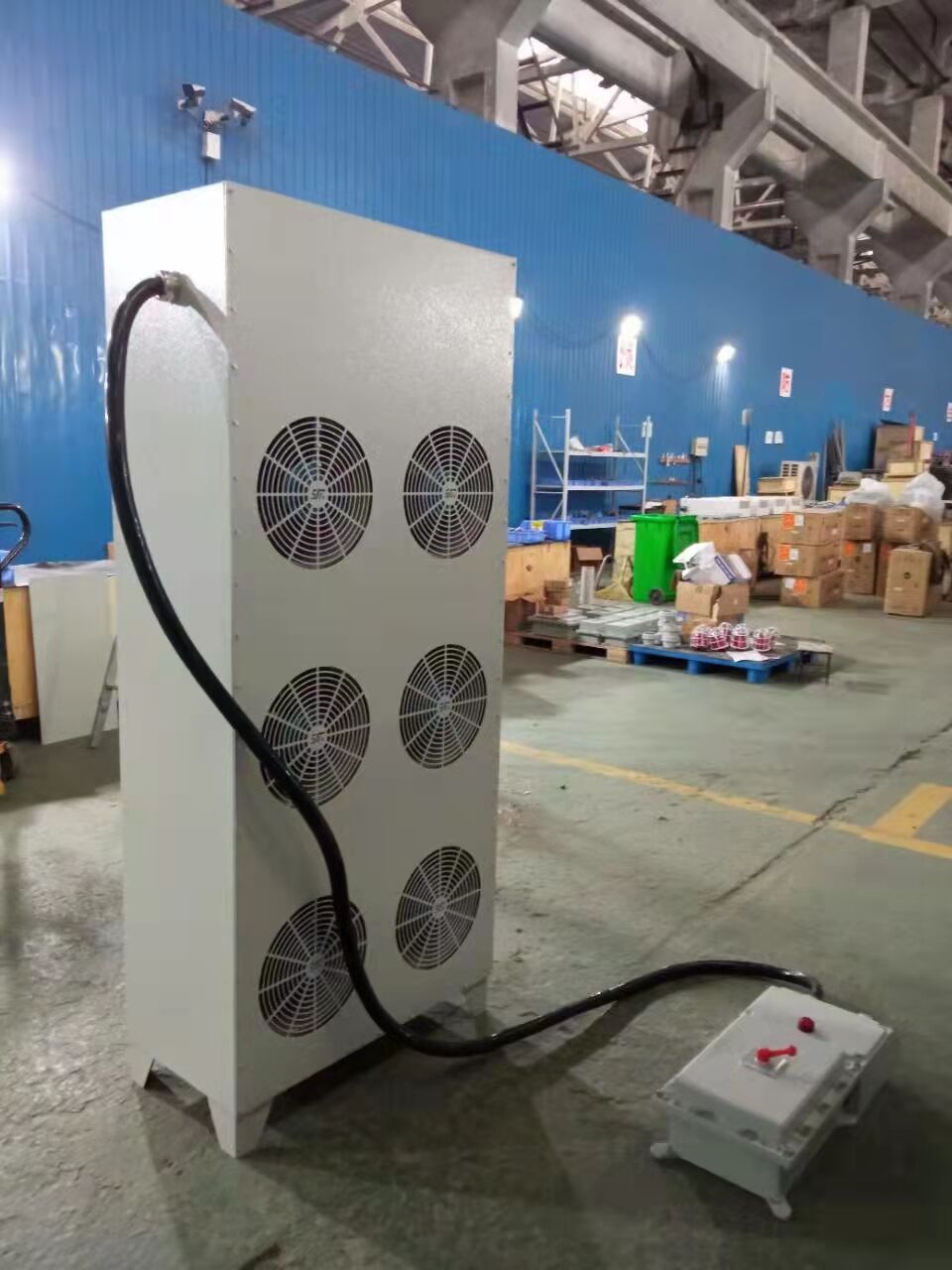 �]����ʽ����ů�L�C�ľS�o�l����Σ�